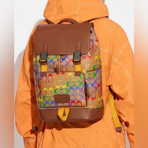 New Coach C9845 Track Backpack In Rainbow Signature Canvas In Gunmetal/Khaki - Picture 2 of 14